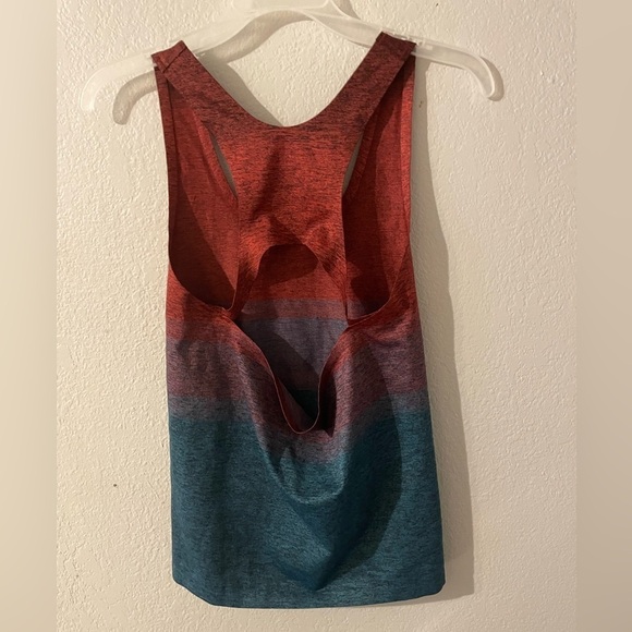 Athleta A-c Conscious Crop Printed - Picture 5 of 5